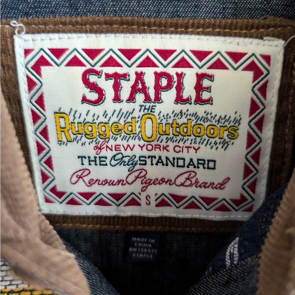 Staple - Men’s Knitted Detail Button Down - Picture 4 of 5